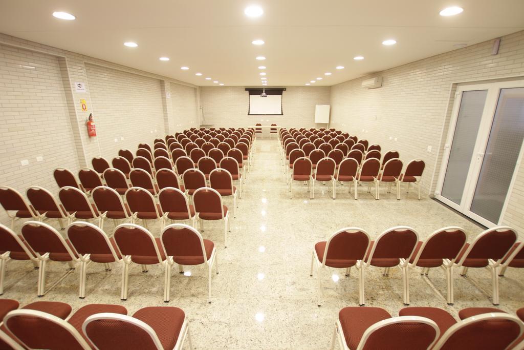 Confiance Centro Civico 4*