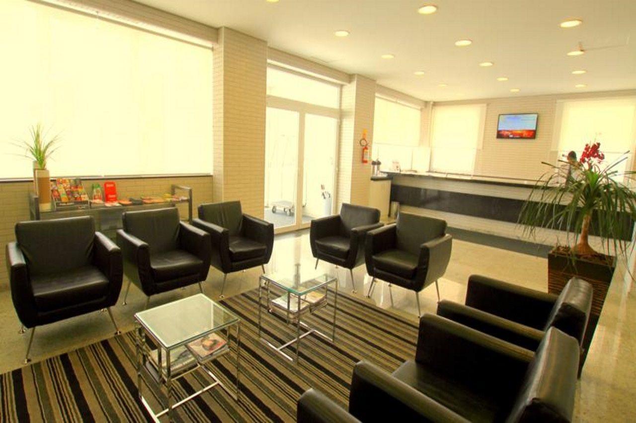 Hotel Confiance Centro Civico 4*
